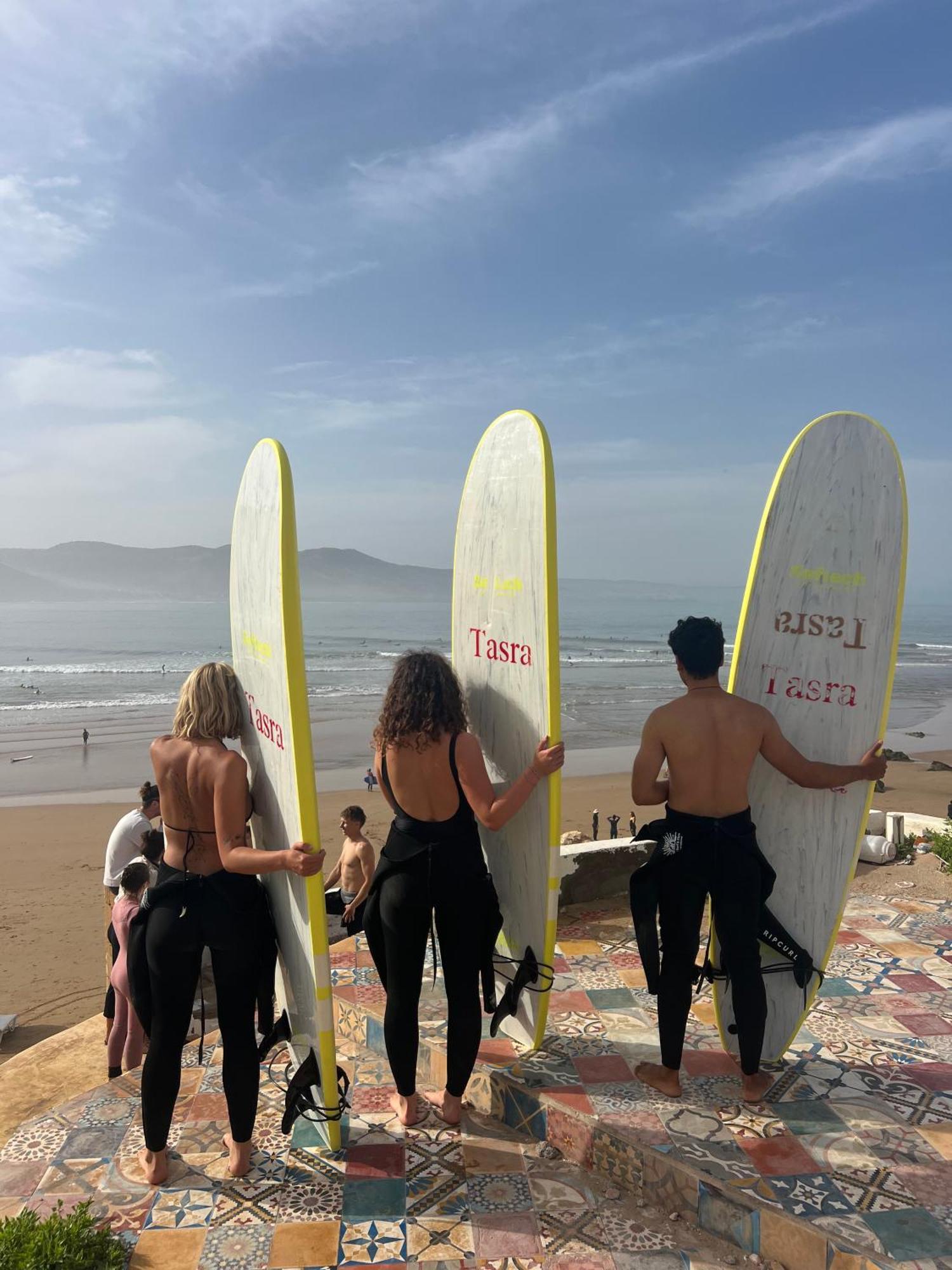 Tasra Surf And Flow Эмуан Экстерьер фото